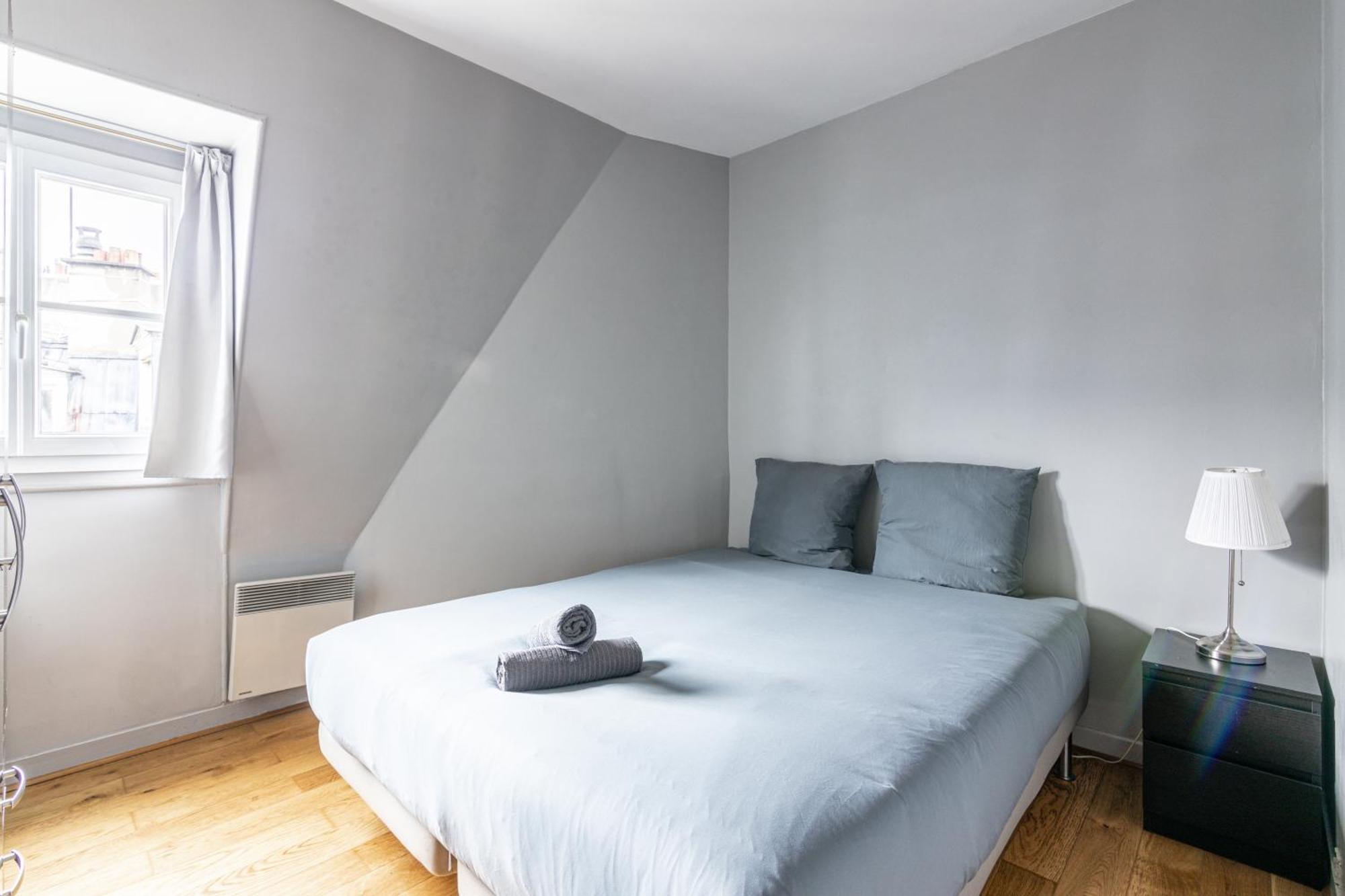 Luxurious 2 Bedroom Tour Eiffel Bourdonnais Free Netflix Párizs Kültér fotó
